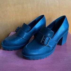 Black heeled loafers